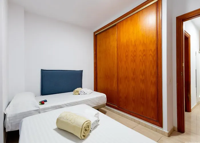 公寓 Edificio Carolina 阿德耶